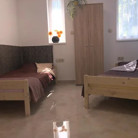 Palmahaz Apartmán *